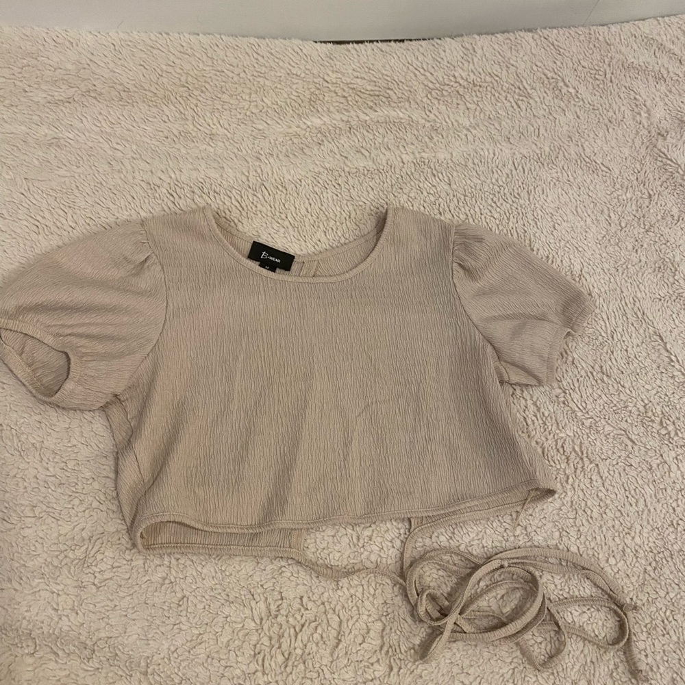 Crop top - Picture 2 of 4